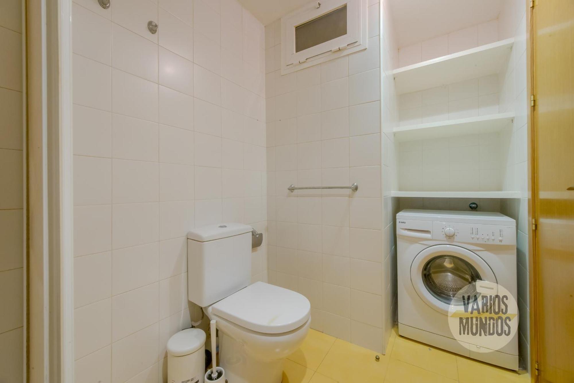Confortable Apt Para 3 Pax A 1 Min De Gran Via Мадрид Экстерьер фото